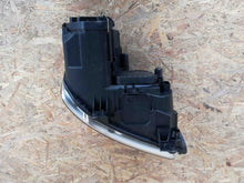 Laden Sie das Bild in den Galerie-Viewer, Frontscheinwerfer VW Touran 1T0941005F Ein Stück (Rechts oder Links) Headlight