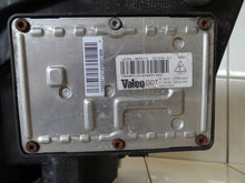 Laden Sie das Bild in den Galerie-Viewer, Frontscheinwerfer Opel Meriva A 93321055 Rechts Scheinwerfer Headlight SCH8374472456ad