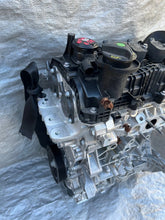 Laden Sie das Bild in den Galerie-Viewer, Motor Fiat Tipo 46347813 1.5 10TKm 2021 Benzin Engine Unkomplett MOT1058345578xw