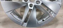 Load image into Gallery viewer, 1x Alufelge 19 Zoll 8.0" 5x112 45ET 5LA601025C Skoda Enyaq Iv Rim Wheel FEL9310386524ct