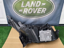 Laden Sie das Bild in den Galerie-Viewer, Frontscheinwerfer Land Rover Range Velar J8A2-13W030-LF Vorderseite Headlight SCH9621924101ps