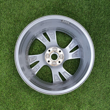 Load image into Gallery viewer, 1x Alufelge 17 Zoll 7.0" 4x108 38ET Glanz 39182182 Opel Corsa F Rim Wheel FEL2284535050vh