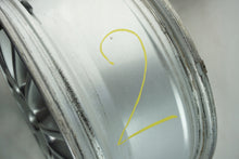 Laden Sie das Bild in den Galerie-Viewer, 1x Alufelge 16 Zoll 6.5" 5x110 49ET Silber 5531355 Saab I Rim Wheel FEL7986122963la