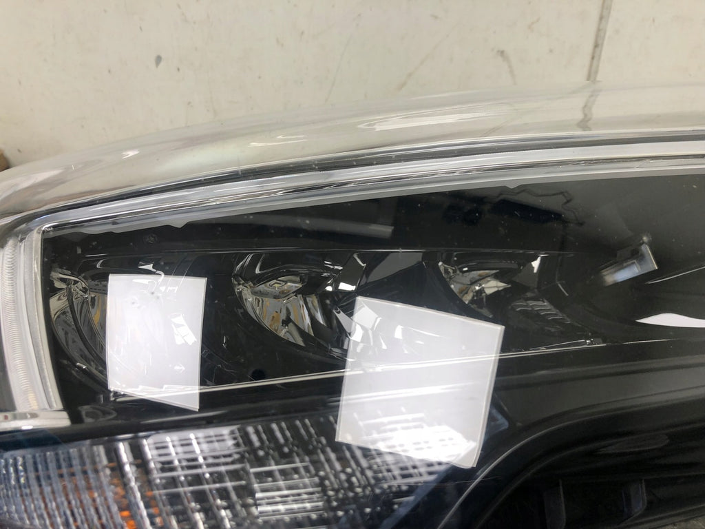 Frontscheinwerfer Opel Crossland X 462161423 YQ00709880 Rechts Headlight SCH7135310004gs