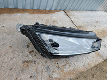 Laden Sie das Bild in den Galerie-Viewer, Frontscheinwerfer Skoda Octavia IV 5EA941016A Rechts Scheinwerfer Headlight SCH5446698644eb
