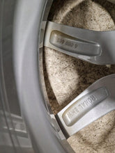 Load image into Gallery viewer, 1x Alufelge 19 Zoll 9.0" 5x112 38ET 6880685 BMW G05 G06 Rim Wheel FEL4360037226dy