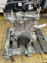 Load image into Gallery viewer, Motor Ford Kuga BGDA 2.5 17TKm Engine Unkomplett MOT5864985304dn