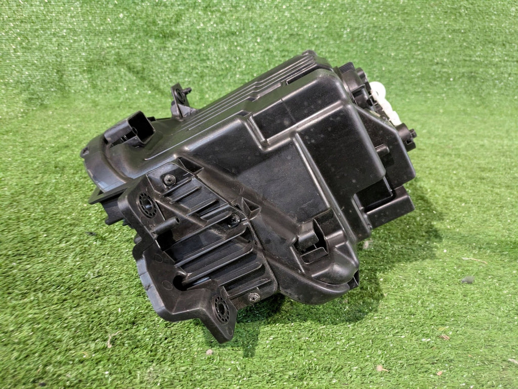 Frontscheinwerfer Hyundai Tucson 92102-N7100 Rechts Scheinwerfer Headlight SCH6506414691ij
