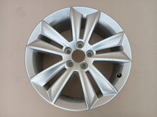 Load image into Gallery viewer, 1x Alufelge 17 Zoll 7.0" 5x108 40 5ET Glanz 31471309 Volvo V60 S60 Rim Wheel FEL9764163931if