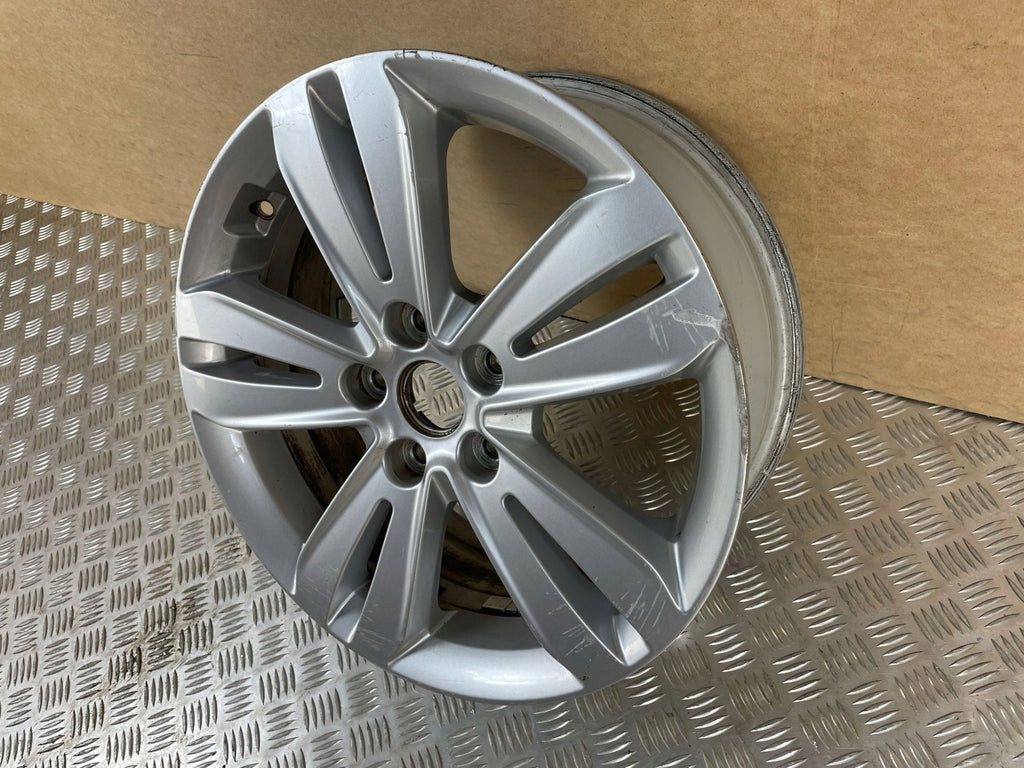 1x Alufelge 17 Zoll 7.0" 5x114.3 48 5ET Glanz Silber 52910-F1220 Kia Sportage FEL7628857325bl