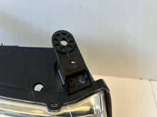 Laden Sie das Bild in den Galerie-Viewer, Frontscheinwerfer Mitsubishi Pajero IV 100-87873 Rechts Scheinwerfer Headlight