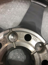 Laden Sie das Bild in den Galerie-Viewer, 1x Alufelge 16 Zoll 7.0&quot; 5x112 8V0601025CM Audi A3 Rim Wheel