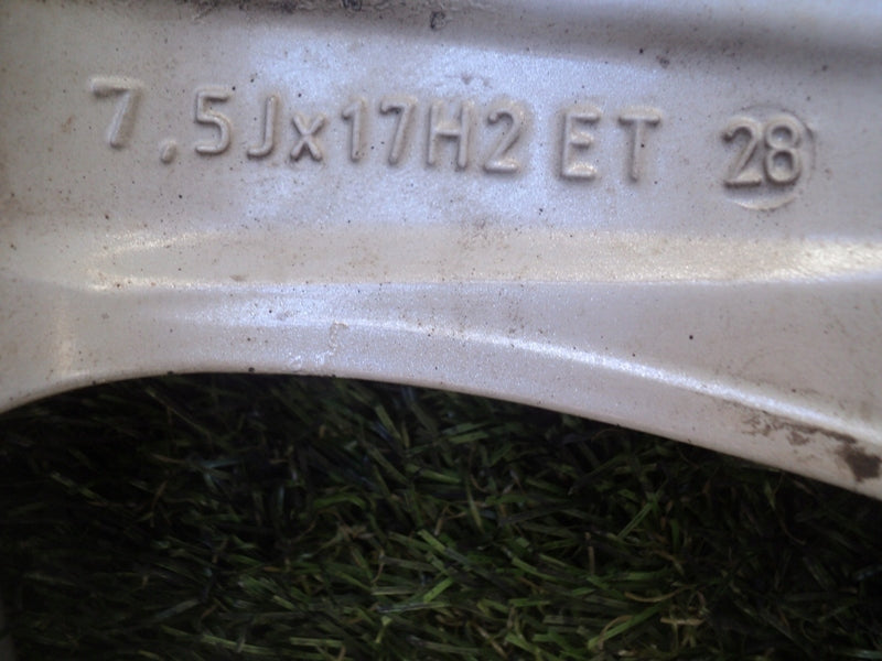 4x Alufelge 17 Zoll 7.5" 5x112 28ET Glanz Weiß Skoda I Rim Wheel FEL5368207646gb