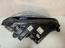Load image into Gallery viewer, Frontscheinwerfer Mercedes-Benz W205 A2059068701 LED Links Headlight SCH6527030268vp