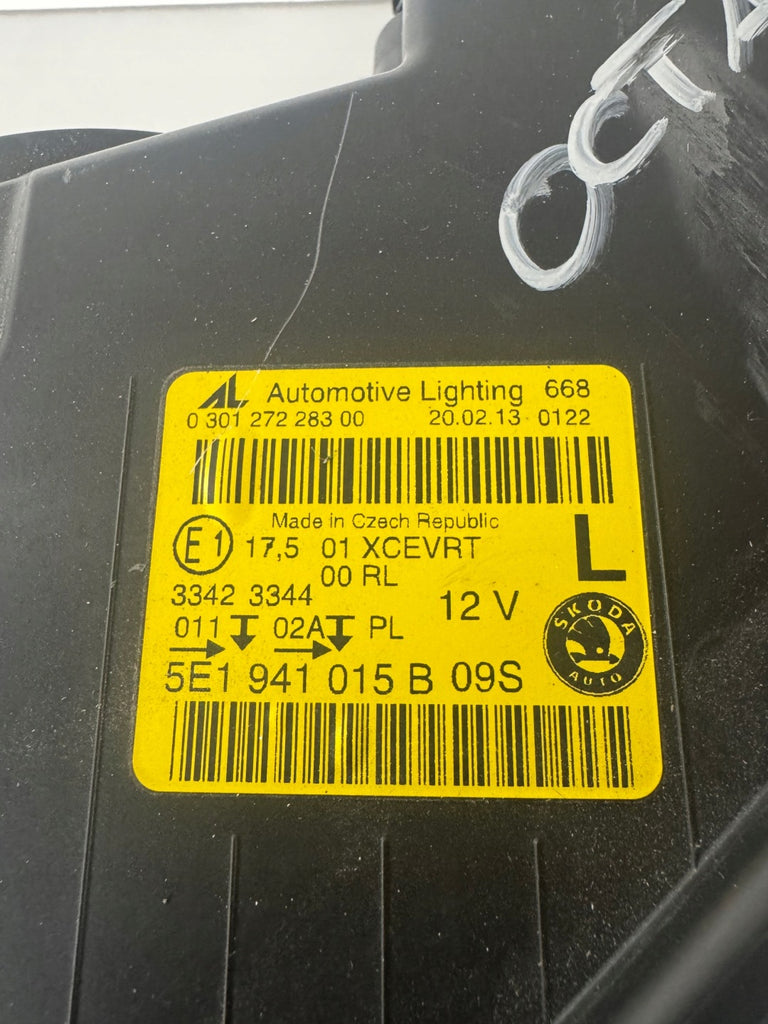 Frontscheinwerfer Skoda Octavia III 5E1941015B Xenon Links Headlight SCH7038007530bg