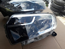 Laden Sie das Bild in den Galerie-Viewer, Frontscheinwerfer Dacia Sandero II Logan 90114431 Ein Stück (Rechts oder Links)