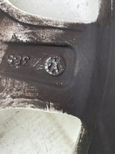 Laden Sie das Bild in den Galerie-Viewer, 1x Alufelge 18 Zoll 8.0" 5x120 50ET Matt Weiß 7E0601025R VW Multivan Rim Wheel FEL8222962793fx