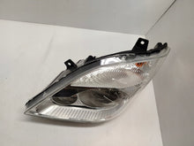 Laden Sie das Bild in den Galerie-Viewer, Frontscheinwerfer Mercedes-Benz Sprinter A9068200161 Ein Satz Headlight
