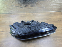 Laden Sie das Bild in den Galerie-Viewer, Frontscheinwerfer VW Touareg 761941081 Full LED Links Scheinwerfer Headlight SCH5280161599rh