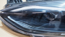 Laden Sie das Bild in den Galerie-Viewer, Frontscheinwerfer Ford Focus JX7B-13E017-CF Full LED Links Headlight SCH3672875306gt