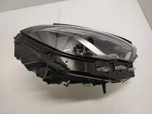 Laden Sie das Bild in den Galerie-Viewer, Frontscheinwerfer Mercedes-Benz W247 A2479064204 Rechts Scheinwerfer Headlight SCH8072867197uz
