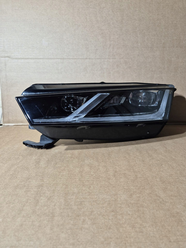 Frontscheinwerfer Skoda Octavia IV 5E4941015A Full LED Links Headlight SCH5163212447gy