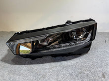 Laden Sie das Bild in den Galerie-Viewer, Frontscheinwerfer Skoda Scala 655941015A Full LED Ein Stück (Rechts oder Links) SCH9228879442tz