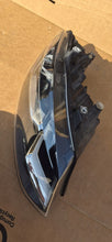 Laden Sie das Bild in den Galerie-Viewer, Frontscheinwerfer VW Polo 6C1941036 Rechts Scheinwerfer Headlight SCH4888595759yx