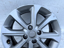 Laden Sie das Bild in den Galerie-Viewer, 1x Alufelge 15 Zoll 6.0&quot; 4x100 46ET Glanz Schwarz 52910-H8400 Kia Rio Rim Wheel