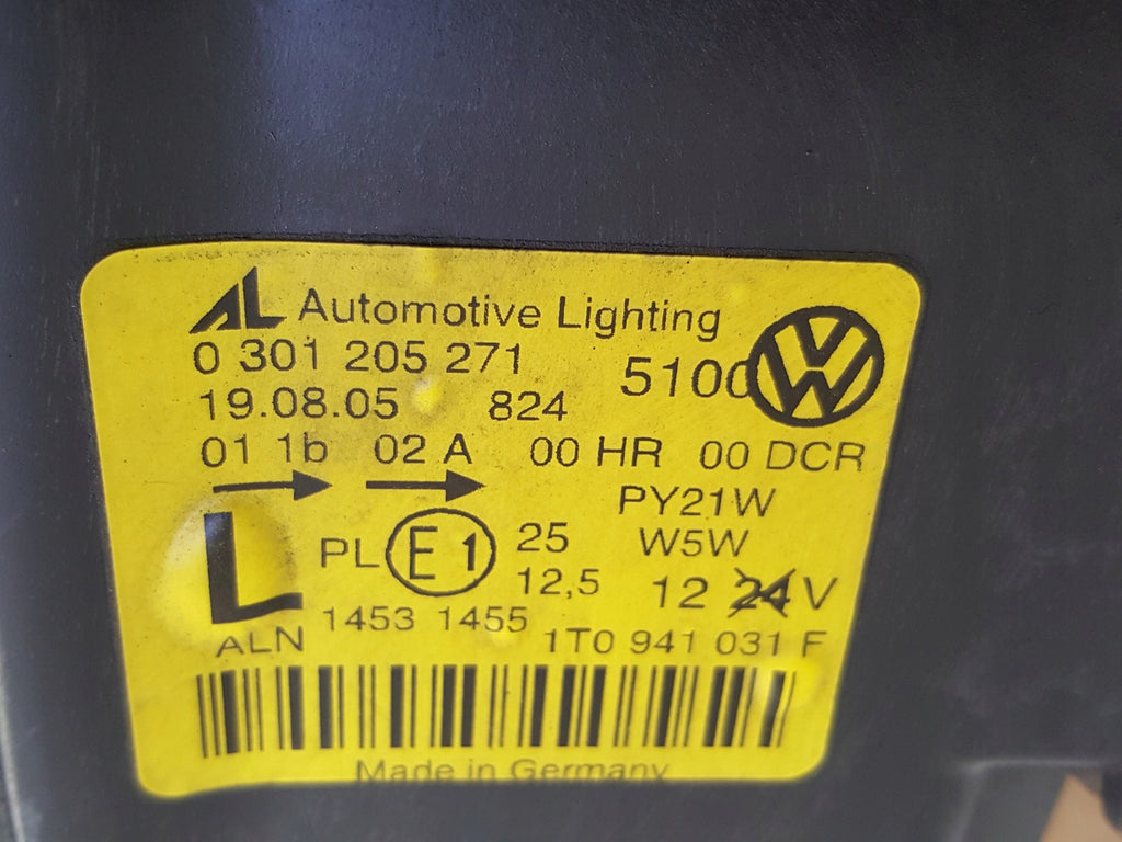 Frontscheinwerfer VW Touran 1T0941031F Xenon Ein Stück (Rechts oder Links)