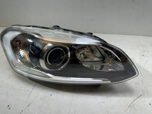 Load image into Gallery viewer, Frontscheinwerfer Volvo V60 I V60TH Xenon Rechts Scheinwerfer Headlight SCH3779613318aa