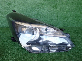 Frontscheinwerfer Toyota Yaris Rechts Scheinwerfer Headlight