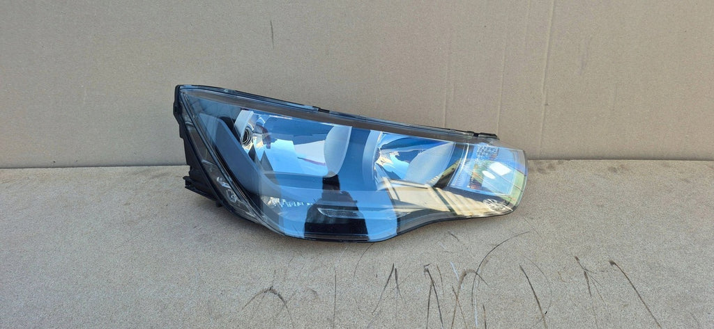 Frontscheinwerfer Audi A1 8X0941004 Rechts Scheinwerfer Headlight SCH3543632395km