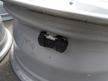 Laden Sie das Bild in den Galerie-Viewer, 4x Alufelge 17 Zoll 7.5" 5x112 54ET Glanz Silber BMW Rim Wheel FEL9222215777va