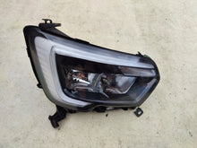 Laden Sie das Bild in den Galerie-Viewer, Frontscheinwerfer Renault Master III 260105567R Rechts Scheinwerfer Headlight SCH4635318680ul