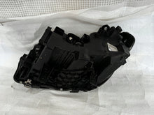 Load image into Gallery viewer, Frontscheinwerfer BMW X3 G01 X4 G02 8739654-02 Full LED Rechts Headlight SCH4989681730lb