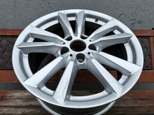 Laden Sie das Bild in den Galerie-Viewer, 1x Alufelge 18 Zoll 8.5" 5x120 46ET Glanz Silber 6853952 BMW X5 F15 F16 FEL7355712002re