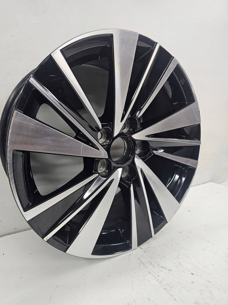 1x Alufelge 17 Zoll 5x114.3 Toyota Corolla Rim Wheel FEL9562908128jt