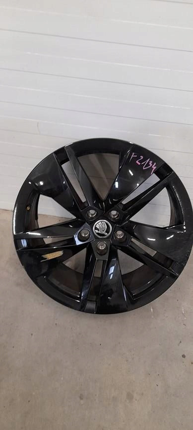 1x Alufelge 19 Zoll 8.0" 5x112 45ET Skoda Enyaq Rim Wheel FEL6920776065wm
