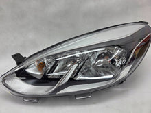 Laden Sie das Bild in den Galerie-Viewer, Frontscheinwerfer Ford Fiesta I H1BB13W030AE Links Scheinwerfer Headlight SCH6591703412rt