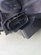 Laden Sie das Bild in den Galerie-Viewer, Frontscheinwerfer Audi Q3 8U0941006B Xenon Rechts Scheinwerfer Headlight SCH1467619696eg