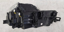 Load image into Gallery viewer, Frontscheinwerfer Skoda Karoq 57B941016F Rechts Scheinwerfer Headlight SCH3563566362wl
