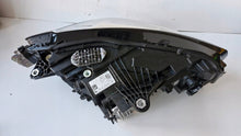 Laden Sie das Bild in den Galerie-Viewer, Frontscheinwerfer BMW 2 5A4224705 FALSE Scheinwerfer Headlight SCH7598031695vz