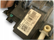 Laden Sie das Bild in den Galerie-Viewer, Frontscheinwerfer BMW F32 F33 8738700-02 Rechts Scheinwerfer Headlight