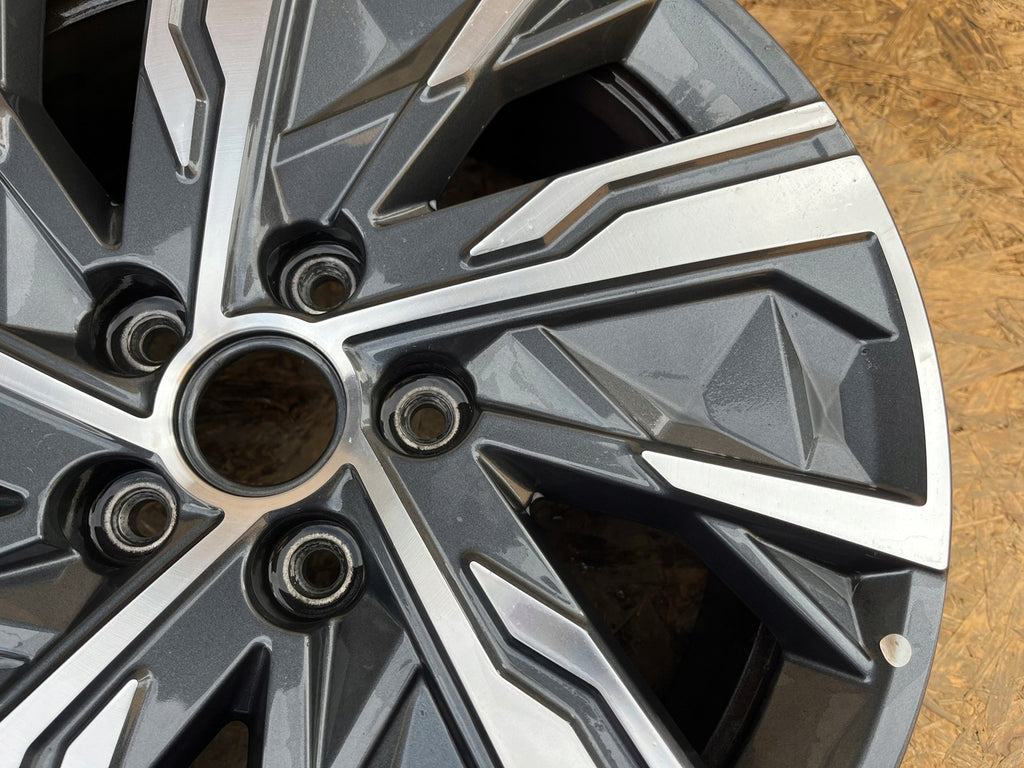 1x Alufelge 17 Zoll 7.0" 5x114.3 43,5ET Glanz 52910-N7160 Hyundai Tucson