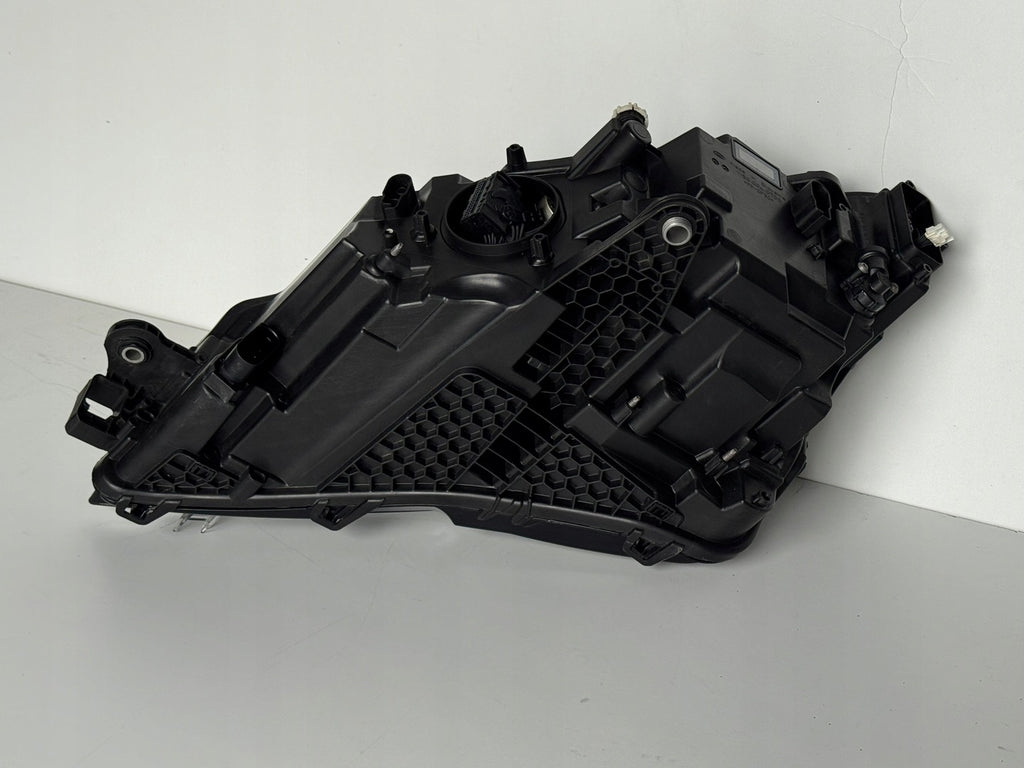 Frontscheinwerfer Skoda Superb III 3V1941016 LED Rechts Scheinwerfer Headlight SCH6848637438sw