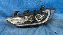 Laden Sie das Bild in den Galerie-Viewer, Frontscheinwerfer Hyundai Elantra LED Links Scheinwerfer Headlight