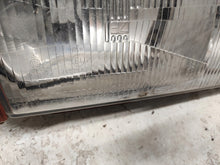 Laden Sie das Bild in den Galerie-Viewer, Frontscheinwerfer Mercedes-Benz W126 1268200261 Rechts Scheinwerfer Headlight SCH4361710056zh