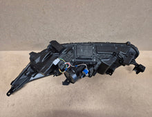 Laden Sie das Bild in den Galerie-Viewer, Frontscheinwerfer Mitsubishi Eclipse Cross LED Rechts Scheinwerfer Headlight