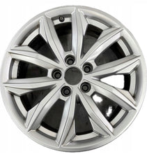 Laden Sie das Bild in den Galerie-Viewer, 1x Alufelge 17 Zoll 7.0" 5x112 34ET Glanz Silber 80A601025J Audi Q5 Q3 Rim Wheel FEL9994382312gk